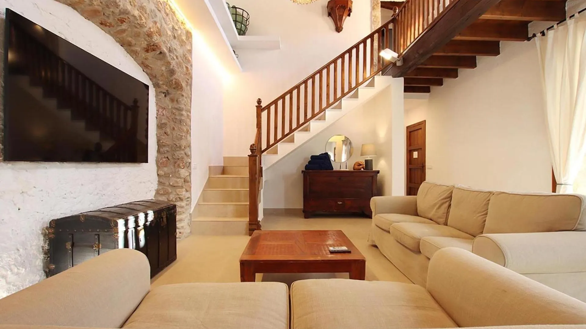 Finca Bennassar Pollença 0*,